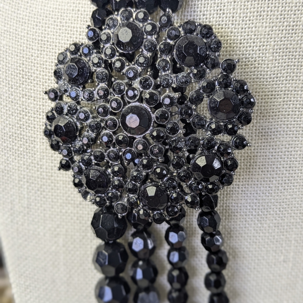 Vintage Multi Strand Black Faceted Beads - Picture 3 of 4